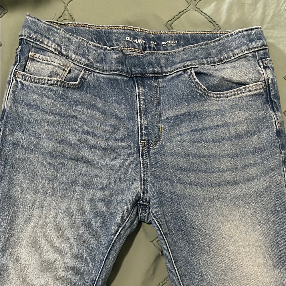 Old Navy Blue Distressed Jeans with Classic Denim Look
